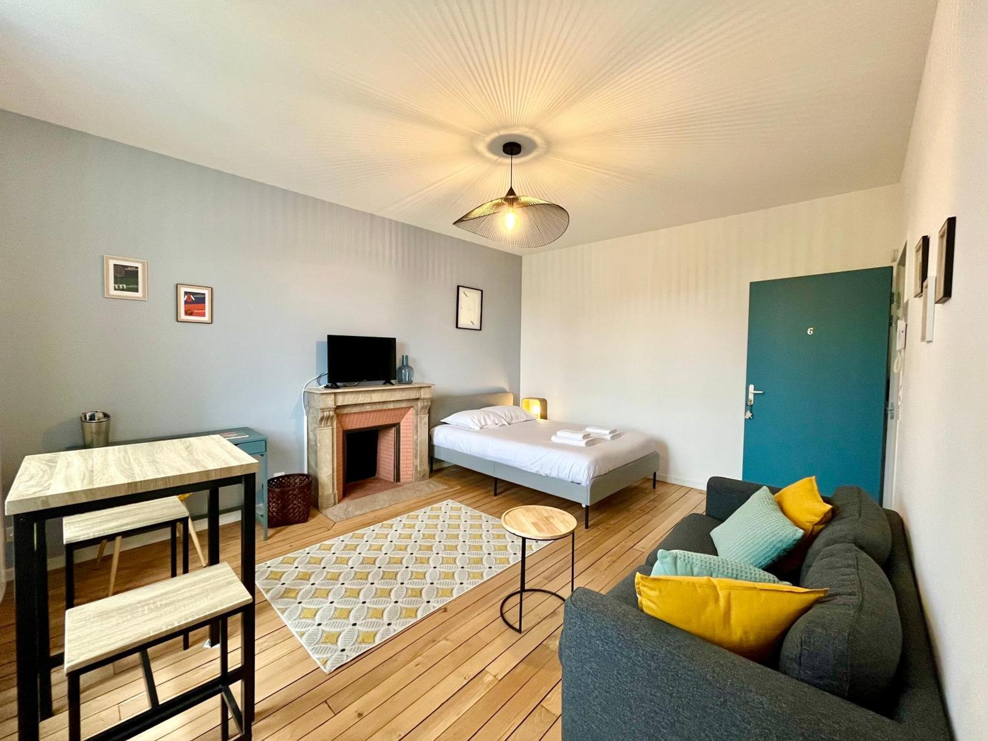 Suite Clovis 6 Reims Ngoại thất bức ảnh